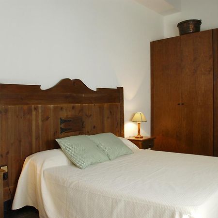 Apartamentos Linsoles Eriste Zewnętrze zdjęcie